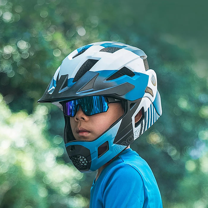 Rockbros 14110009001 Polarized Cycling Glasses for Kids 8-14 Years Old - Black and Blue