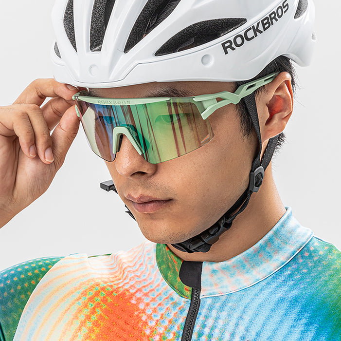 Rockbros Photochromic Cycling Glasses with UV Protection and Corrective Insert - Green