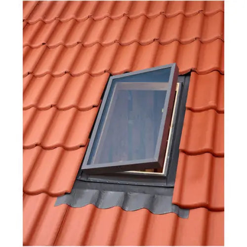 ROOF OUTLET VELUX VLT 025 1000 - Покривни прозорци и изходи за покрив<<<Материали за покриви<<<Строителни