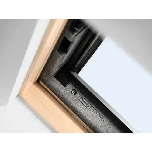 ROOF WINDOW STANDARD PLUS VELUX GLL MK06 1061 - Покривни прозорци и изходи за покрив<<<Материали за