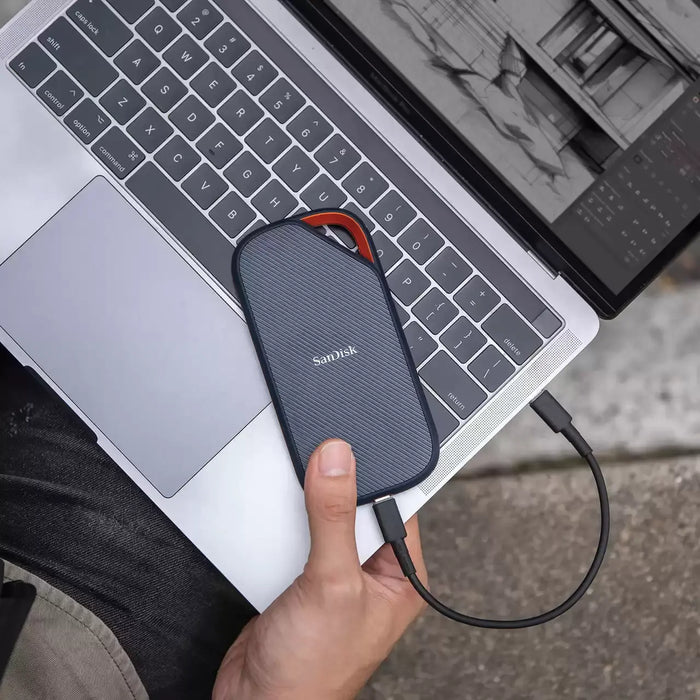 SanDisk External Portable SSD Hard Drive 2TB Extreme PRO USB4, USB3.2, 3800 MB/s read, 3700MB/s write