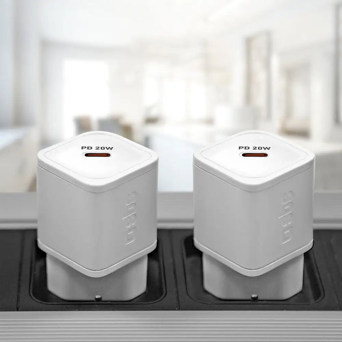 SBS TETRGAN1C20W 20W GaN Wall Charger with Power Delivery - White - Cell phone USB charger<<<HurtelXML&&&Аксесоари за