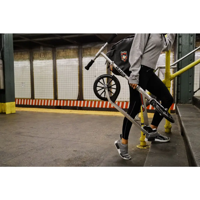 Scooter Razor A6 - Traditional scooters (for children)SRE-HUL<<<(Games and toys) Sports and recreationSRE<<<ActionPL