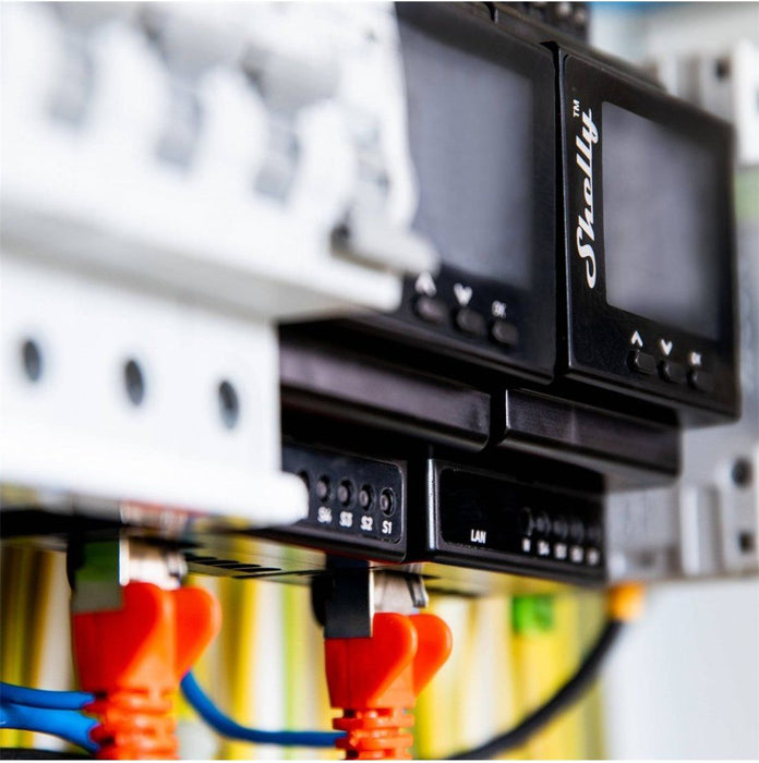 Shelly Pro 4PM DIN Rail 4-channel Relay, WiFi (Power measurement)