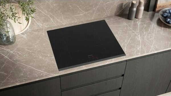 SIEMENS EH631BEB6E induction hob