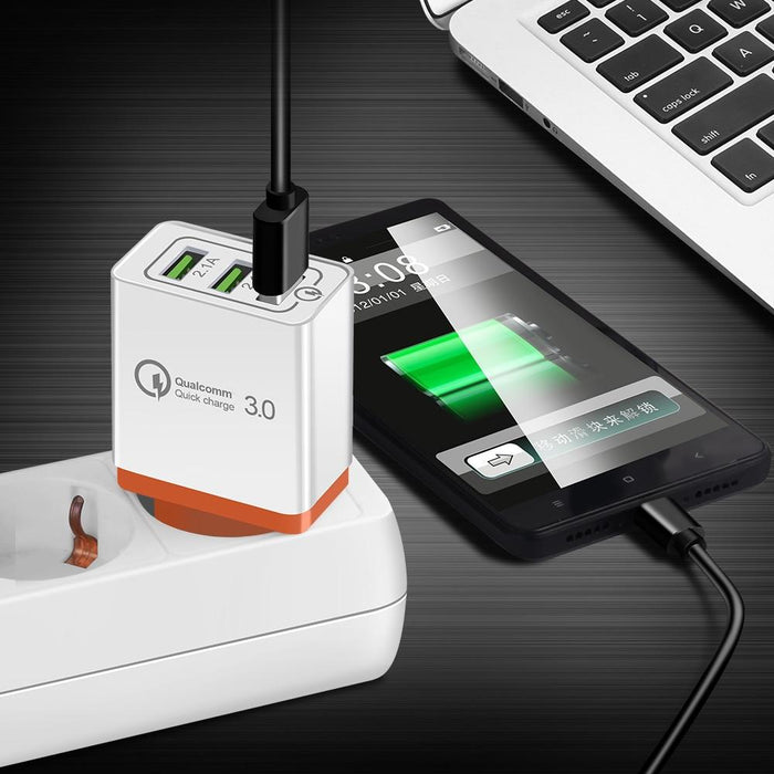 Smart adapter Qualcomm 3.0 Quick Charge with three ports 3A 2.1A - Adapters