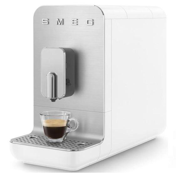 Coffee machine SMEG BCC13WHMEU