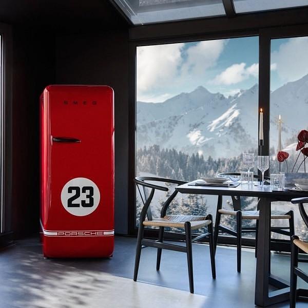 Fridge-freezer SMEG FAB28RDP9176, 270 l, C, Static, Red