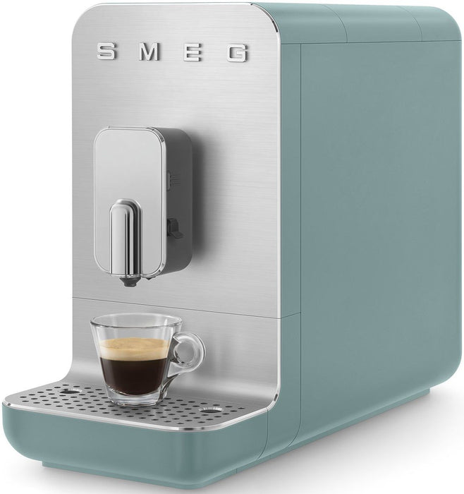Coffee machine SMEG BCC13EGMEU