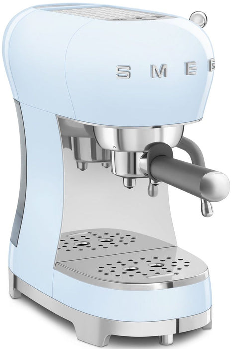 Coffee machine SMEG ECF02PBEU, Pastel blue
