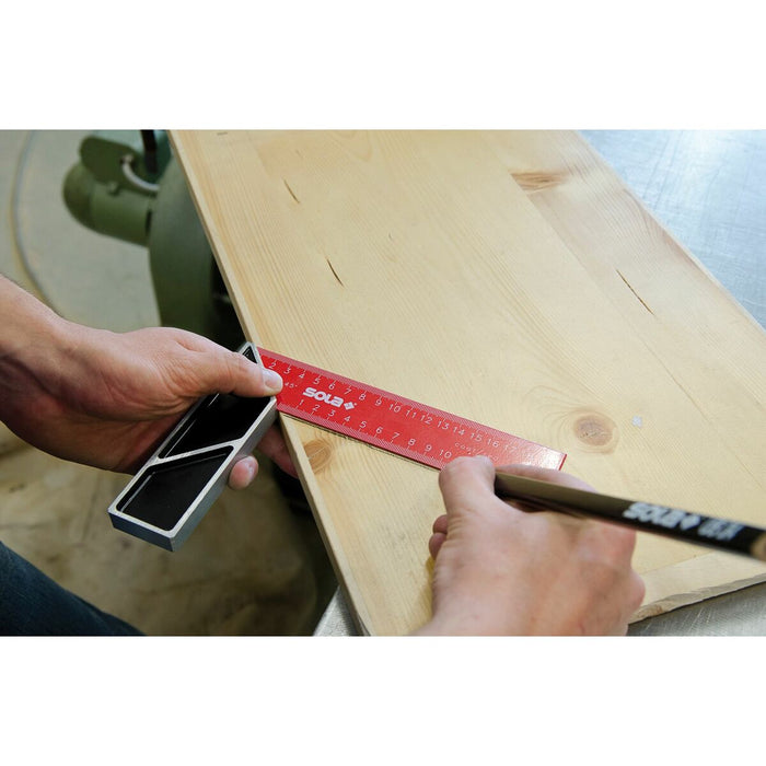 Carpenter's square SOLA SRB 200 x 300 mm