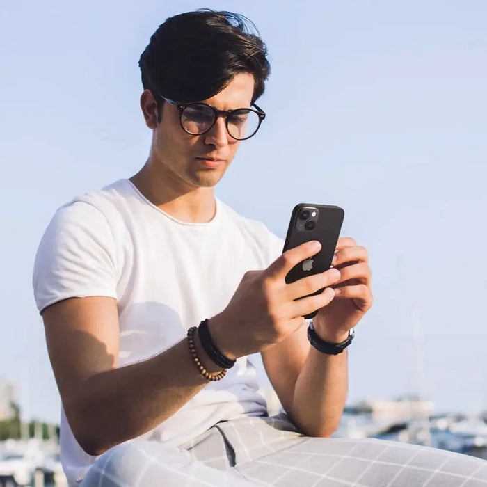 Spigen Glas.tR EZ Fit Optik Camera Protector for iPhone 14 / Plus / 15 / Plus - Black 2 pcs. - Cell phone tempered