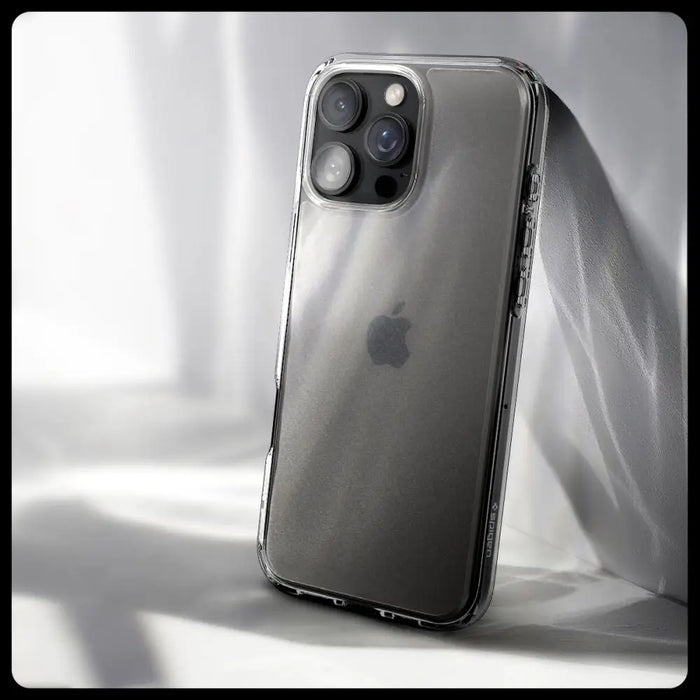 Spigen Ultra Hybrid Case for iPhone 16 Pro Max - Clear - Cell phone cases and covers<<<HurtelXML