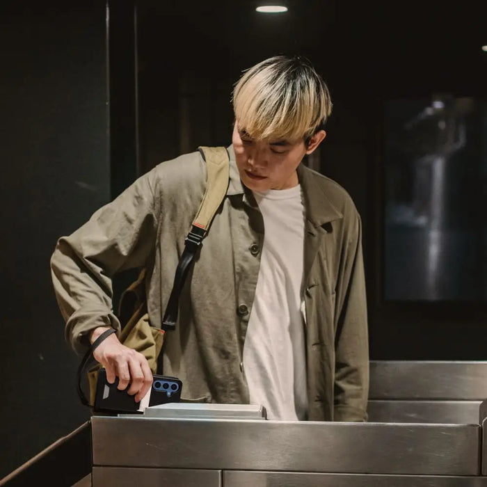 Spigen Wallet ’S’ Case for Samsung Galaxy S25+ - Black - Cell phone cases and covers<<<HurtelXML