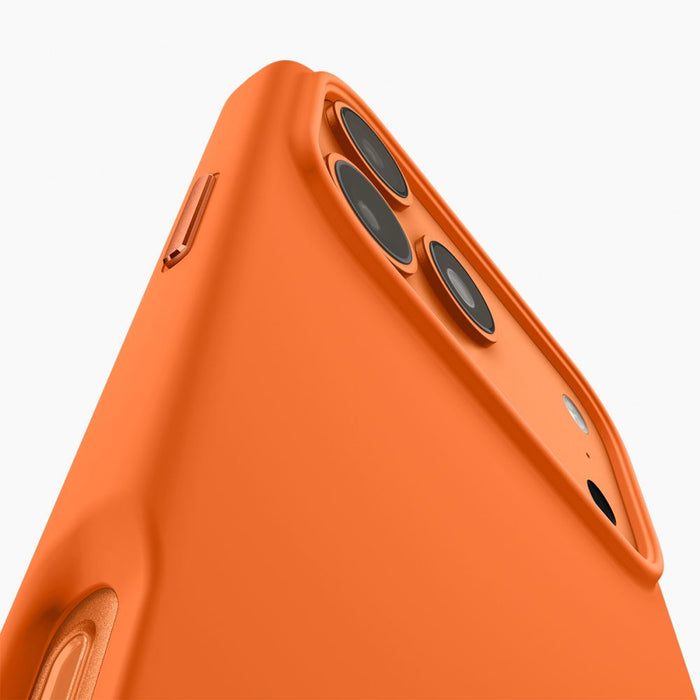 Spigen Silicone Fit Mag Case for iPhone 17 Pro - Orange