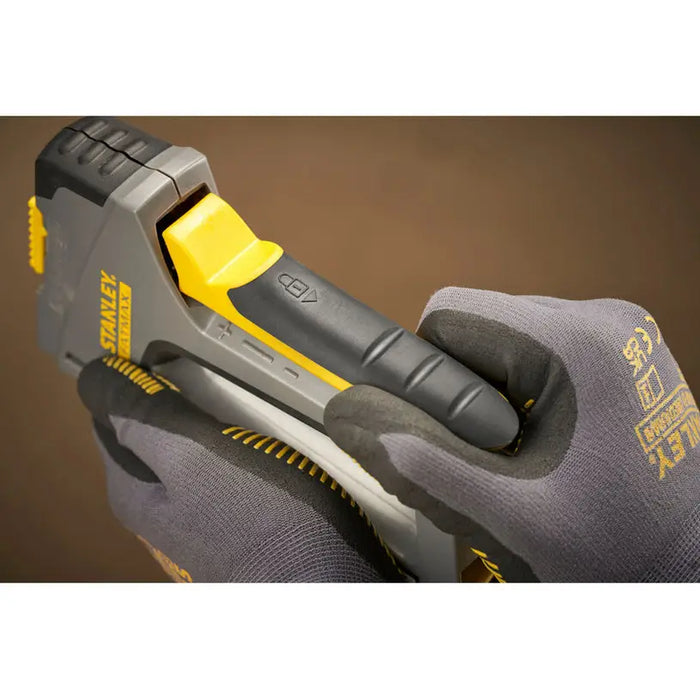 STANLEY FMHT6-70868 MECHANICAL TAKER - Такери и телбоди<<<Ръчни инструменти<<<Инструменти и железария<<<Praktiker