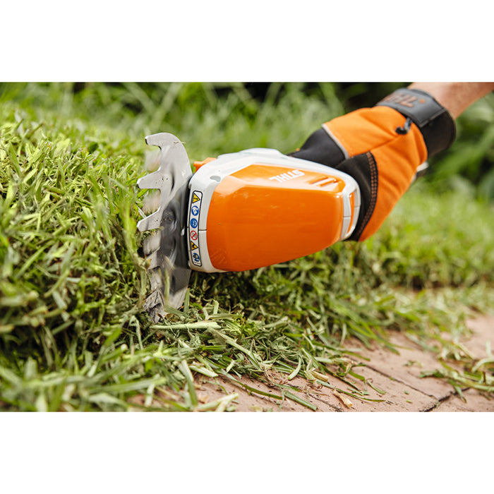 STIHL HSA 26 HSA 26 10.8 V BATTERY BATTERY, NUMBER OF BATTERIES 1, 2.10 Ah, WORKING WIDTH WITH GRASS BLADE 20 mm, WORKING WIDTH WITH GRASS BLADE 12 mm