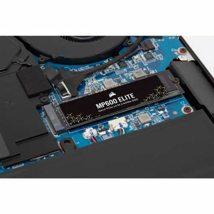 Switch Corsair 2 TB 2 TB SSD - Компютър Мрежи и компоненти<<<Компютри| Електроника<<<BigBuy&&&Твърди дискове<<<Компютър