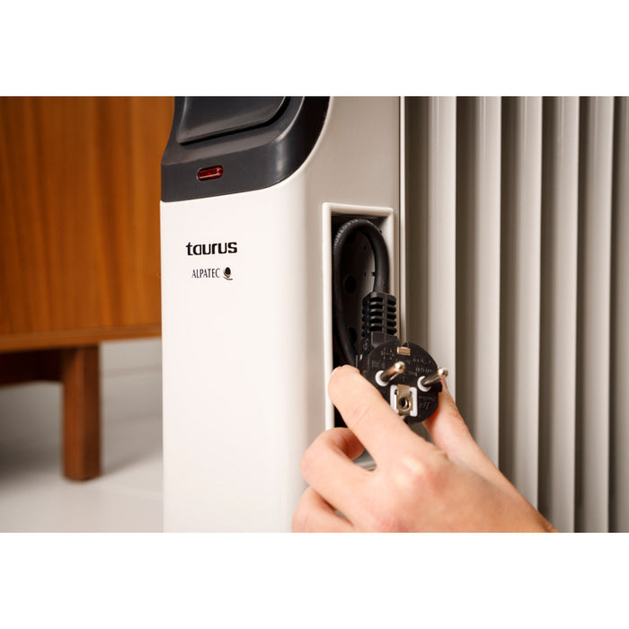 Oil-filled Radiator (9 chamber) Taurus DAKAR 2000 Grey 2000 W
