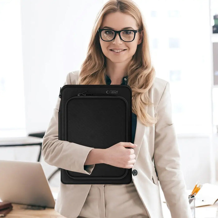 Tech-Protect Basic Bag for 15-16’’ laptop - black - Laptop bags<<<HurtelXML