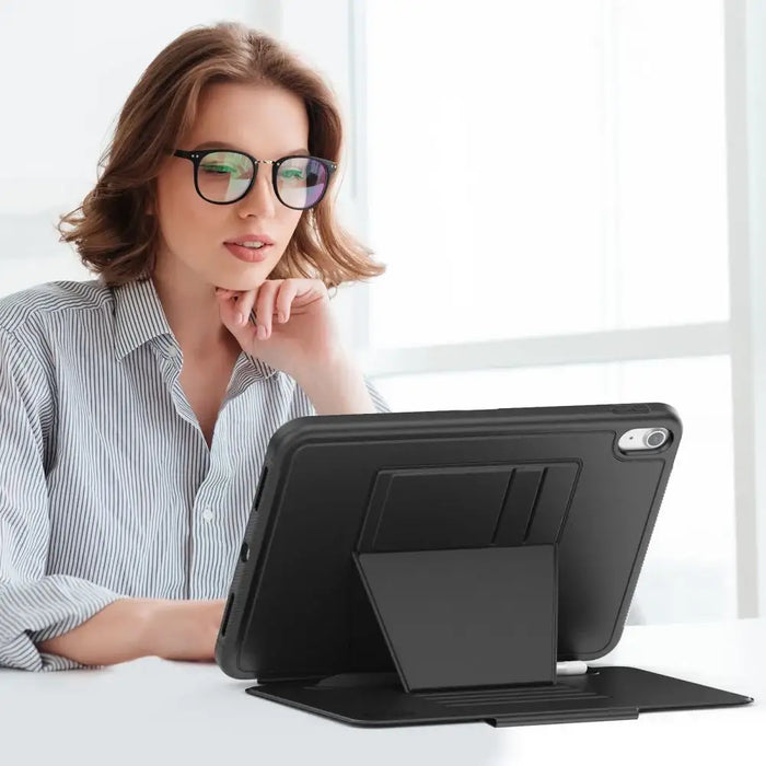 Tech-Protect SC Pen iPad 10.9’’ 2022 (10th gen.) / 11’’ 2025 (11th gen.) Case - Black - Cell phone cases