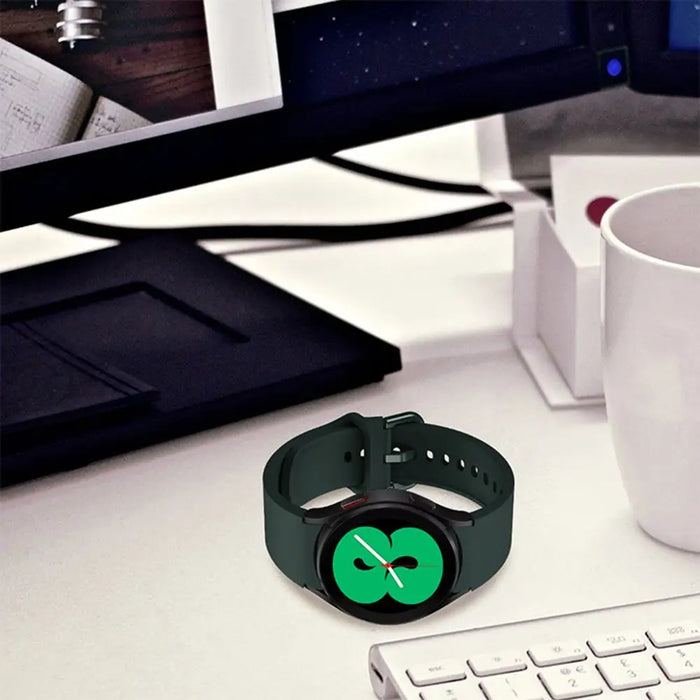 Tech-Protect Silicone Strap for Samsung Galaxy Watch 4 / 5 / 5 Pro / 6 / 7 / FE - Beige - Other cell phone