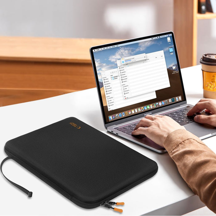 Tech-Protect Hardpouch Laptop Case 13-14 - Black and Orange
