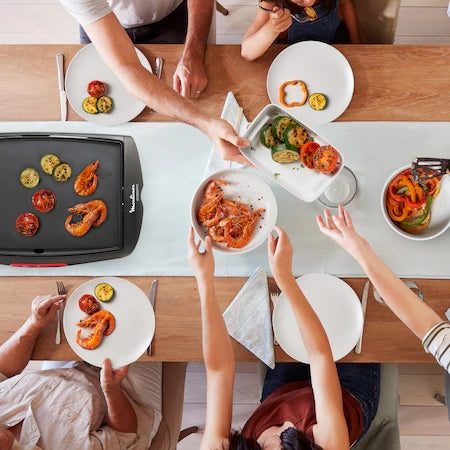 Tefal CB641810, Plancha Booster, 2200 W, Power Boost, Adjustable thermostat, Non-stick surface Tefal Resist +, Thermospot indicator, Black