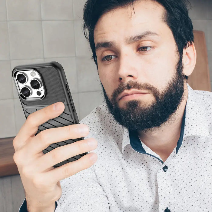 Thunder Case for iPhone 16 Pro Max Silicone Case - Black - Cell phone cases and covers<<<HurtelXML