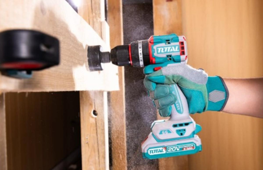 CORDLESS IMPACT SCREWDRIVER WITHOUT BATTERY TOTAL