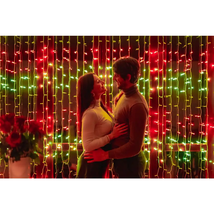 TWINKLY Curtain 210 (TWW210SPP-TEU) Intelligent LED Lights 210 LED RGB + W 2,1 m - Christmas tree