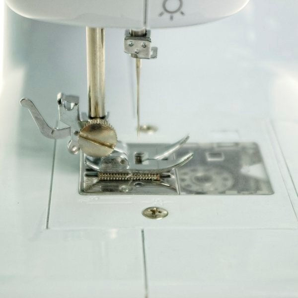Łucznik Everyday Automatic sewing machine Electromechanical