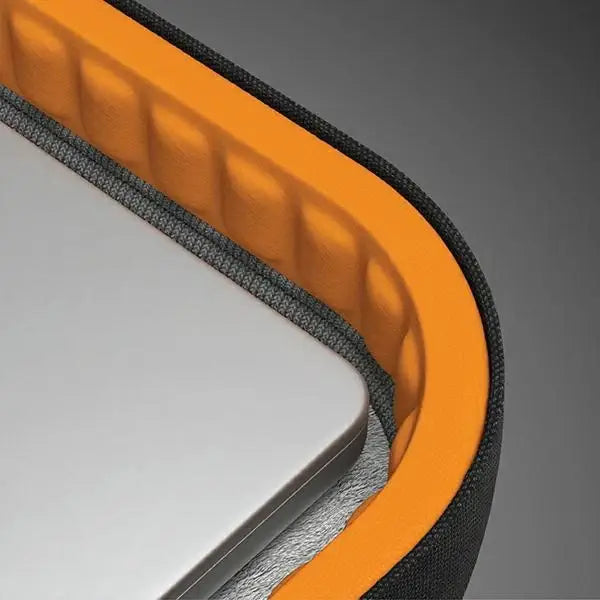 Uniq Stockholm bag for a 16’’ laptop - black - Laptop bags<<<HurtelXML