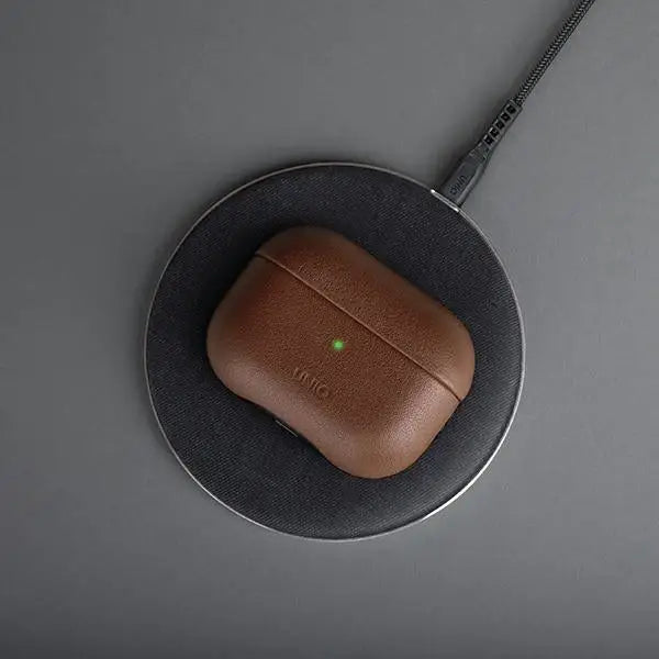 Uniq Terra Genuine Leather case for AirPods Pro - red - Cell phone cases and covers<<<HurtelXML