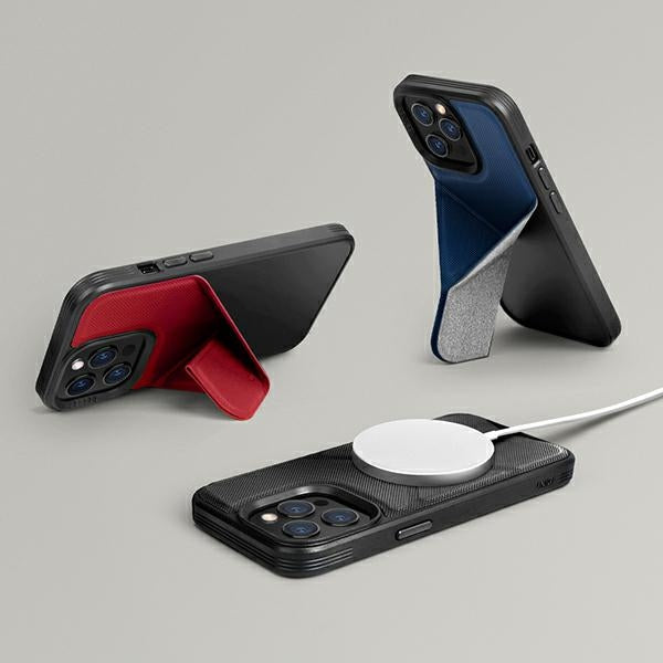 Uniq Transforma MagSafe case for iPhone 13 - black - Cell phone cases and covers<<<HurtelXML