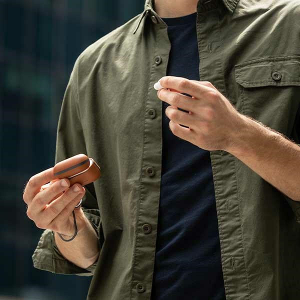 Uniq Terra Genuine Leather case for AirPods Pro 2 - black