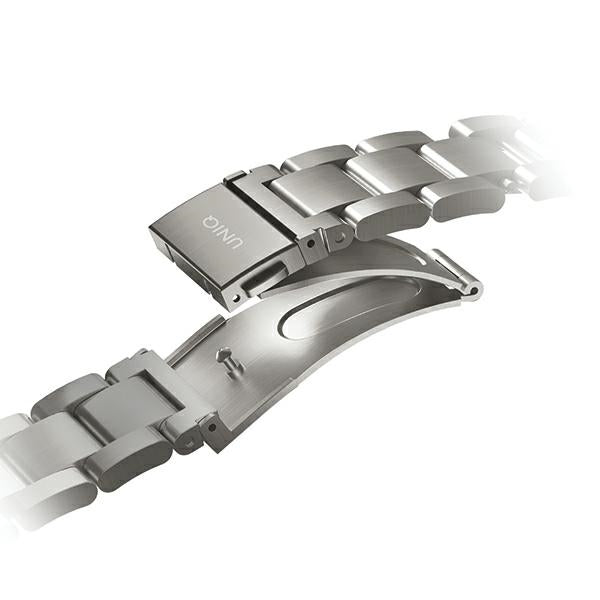 Uniq Osta Stainless Steel strap for Apple Watch 1/2/3/4/5/6/7/8/SE/SE2/Ultra 42/44/45/49mm - silver