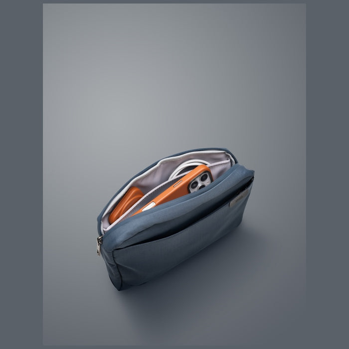 Uniq Arden Sling 2L bag - beige