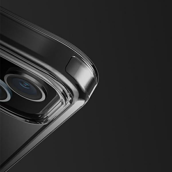 Uniq Clarion case for iPhone 13 - transparent