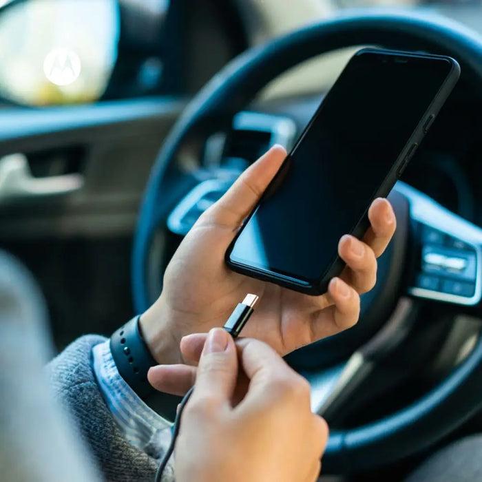 Universal USB Car Charger + USB-C Cable Motorola SJV102-EU 1,5 m - Електроника GPS и Автомобил<<<Компютри|