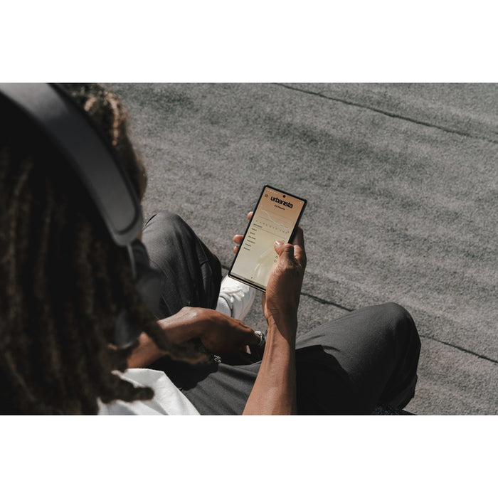 URBANISTA LOS ANGELES Solar charging headphones 40 mm dynamic drivers On-ear detection black