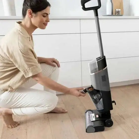 Vacuum cleaner for dry and wet cleaning Shark HydroVac WD210EU Cordless Hard Floor Cleaner - Перящи