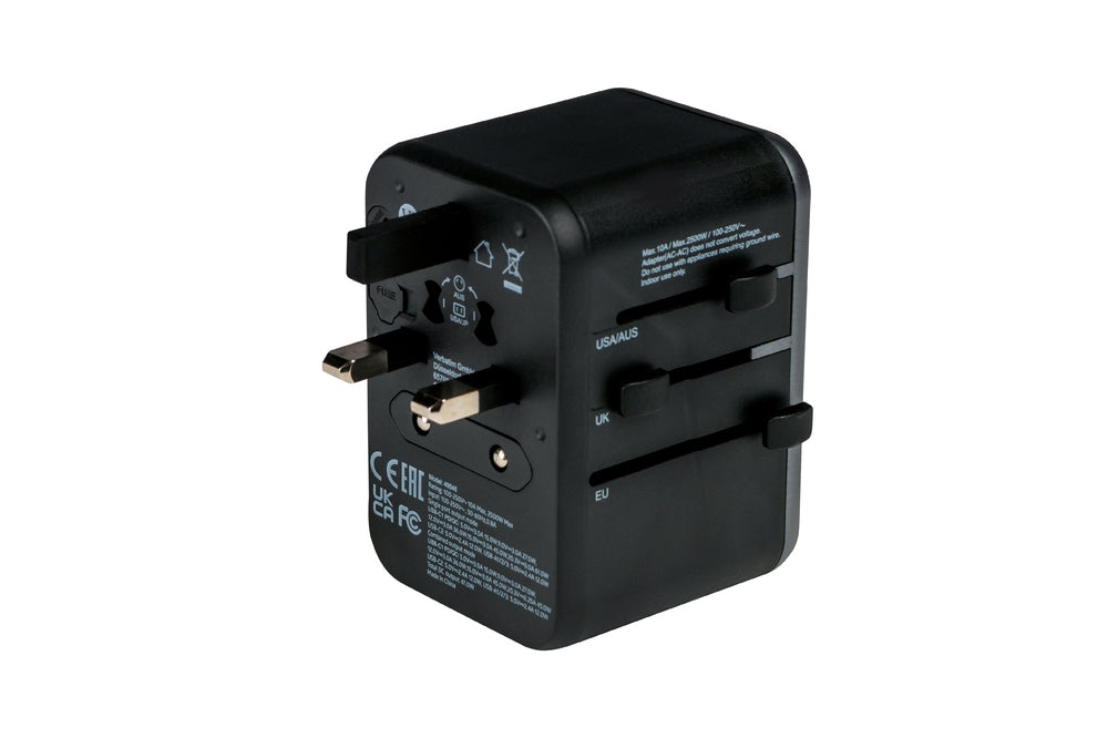 Verbatim UTA-04 Universal Travel Adapter with 1 x USB-C PD 61W & QC 3.0 / 1 x USB-C / 3 x USB-A - Аксесоари<<<VERBATIM