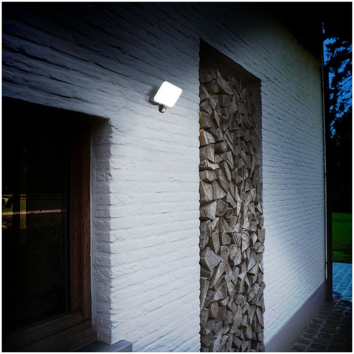 LED SPOTLIGHT VLE-F3-0505B-S FLOOD SENSOR 50W/5K VIDEX
