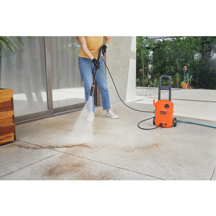 WATER FAUCET BLACK&DECKER BEPW1300L-QS - Водоструйки<<<Инструменти и железария<<<Praktiker