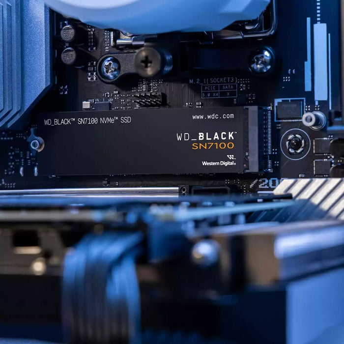 WD Black SN7100 NVMe SSD 1TB M.2 2280 POWERED BY SANDISK