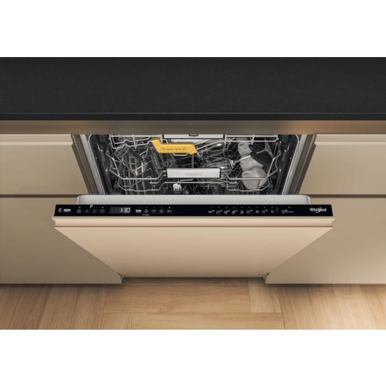 Built-in dishwasher WHIRLPOOL MaxiSpace W8I HP42 L