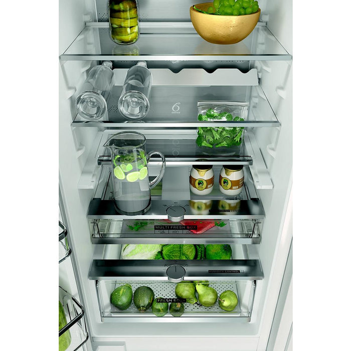 Built-in refrigerator with freezer Whirlpool WHC18 T574 P , 250 l, C , No Frost