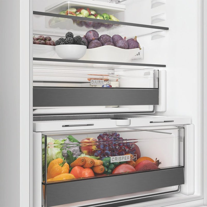 Built-in refrigerator with freezer Whirlpool WHK2 5292 B4E, 270 l, E, No Frost, Yes