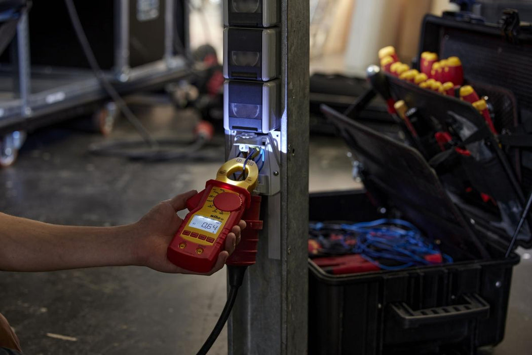 CLAMP AMPERE UP TO 1000V AC CAT IV WIHA